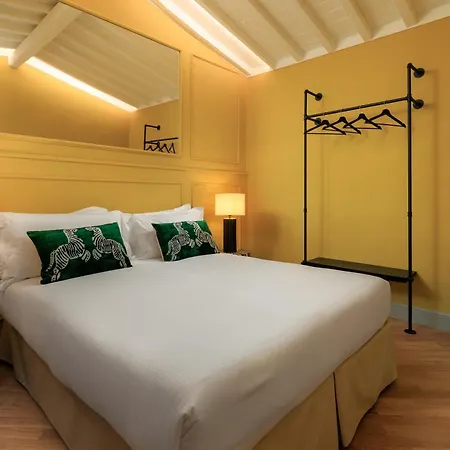 Enchanting Penthouse With A Breathtaking 360 Degrees Panoramic View In The Heart Of Apartment Florence