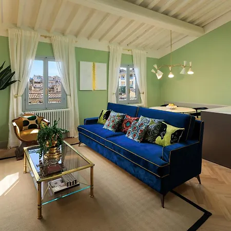 Enchanting Penthouse With A Breathtaking 360 Degrees Panoramic View In The Heart Of Apartament *