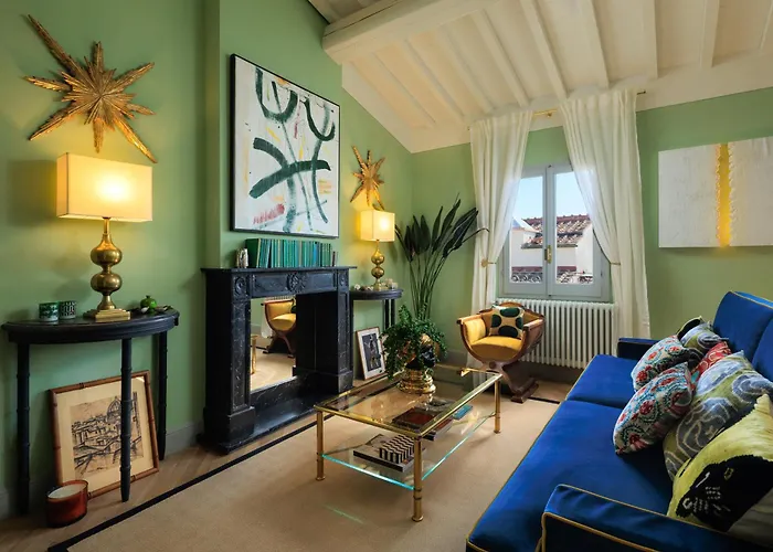 Enchanting Penthouse With A Breathtaking 360 Degrees Panoramic View In The Heart Of Florence
