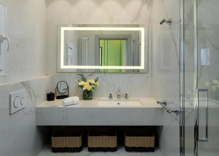 Enchanting Penthouse With A Breathtaking 360 Degrees Panoramic View In The Heart Of *